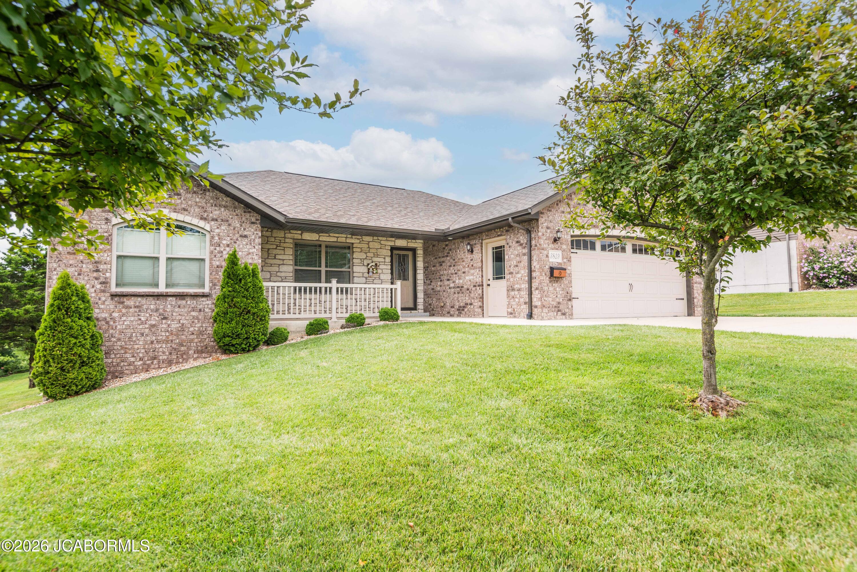3819 RILEY COURT