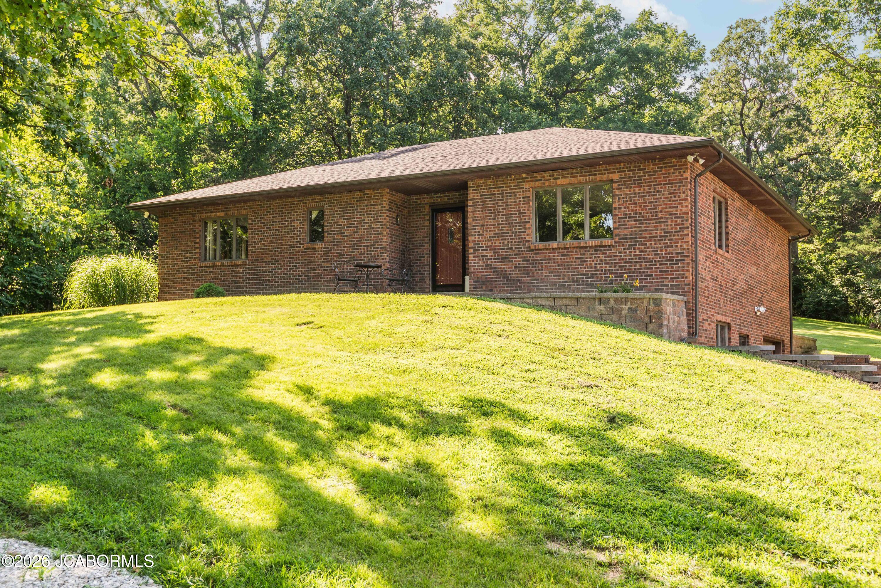 2832 FISCHER ROAD