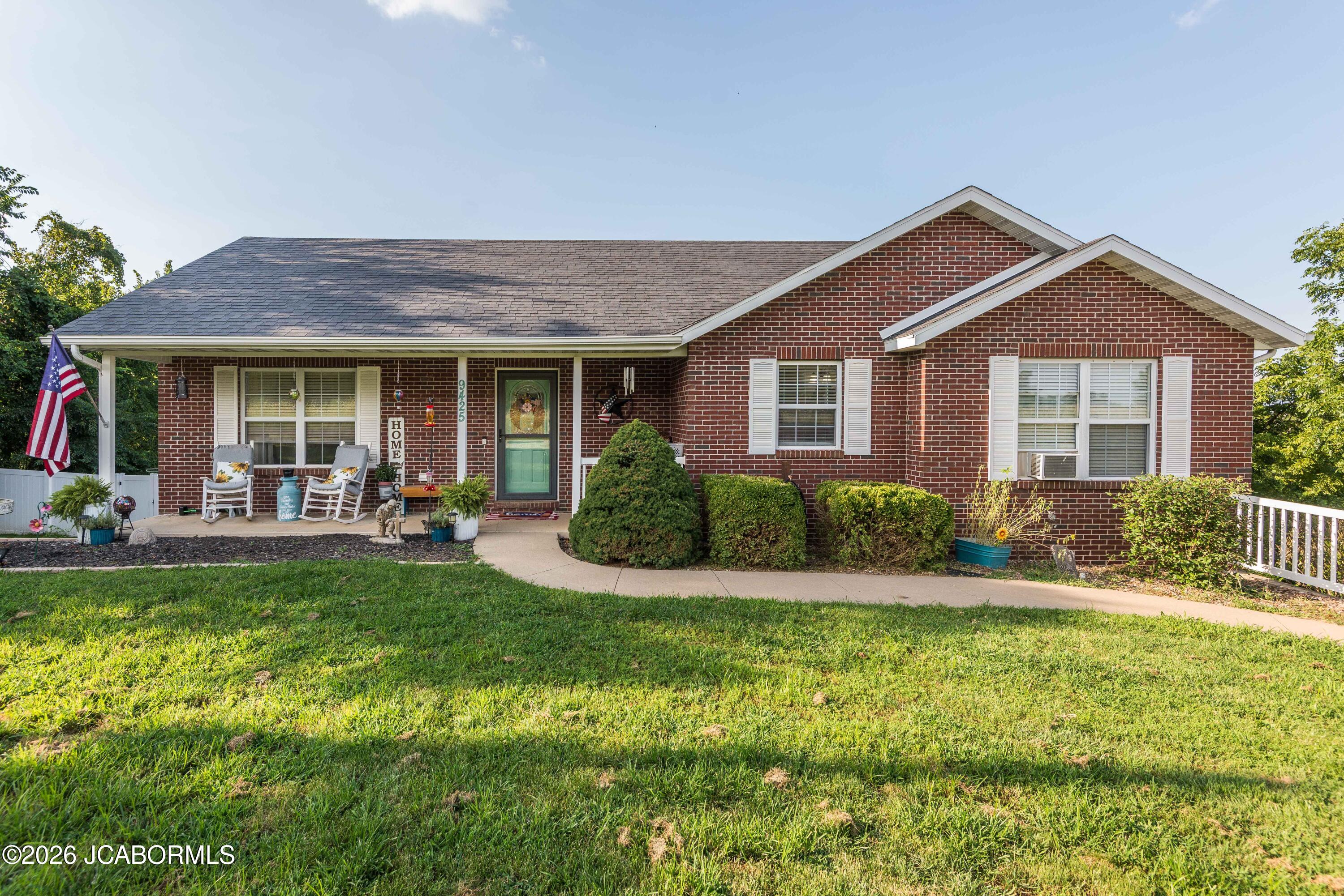 9425 STONEY GAP ROAD
