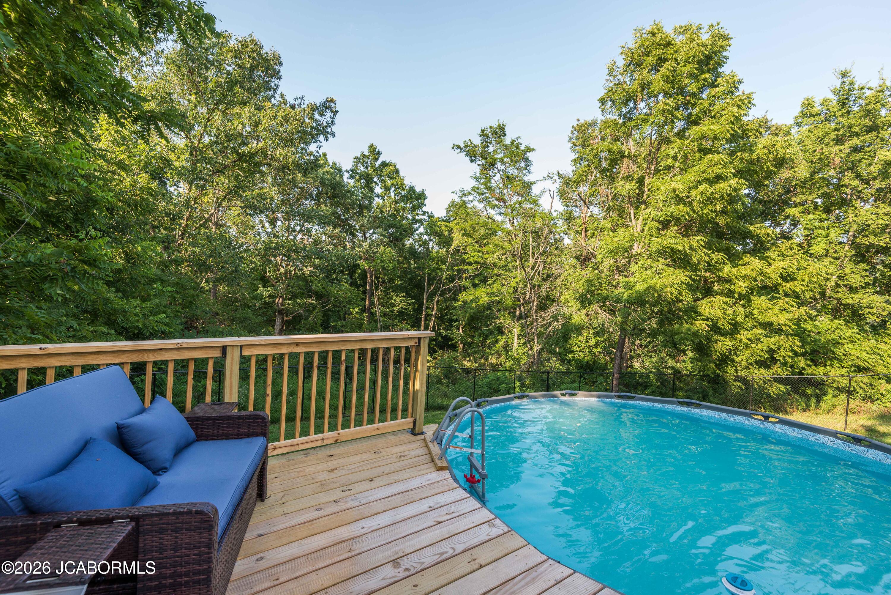 9425 STONEY GAP ROAD