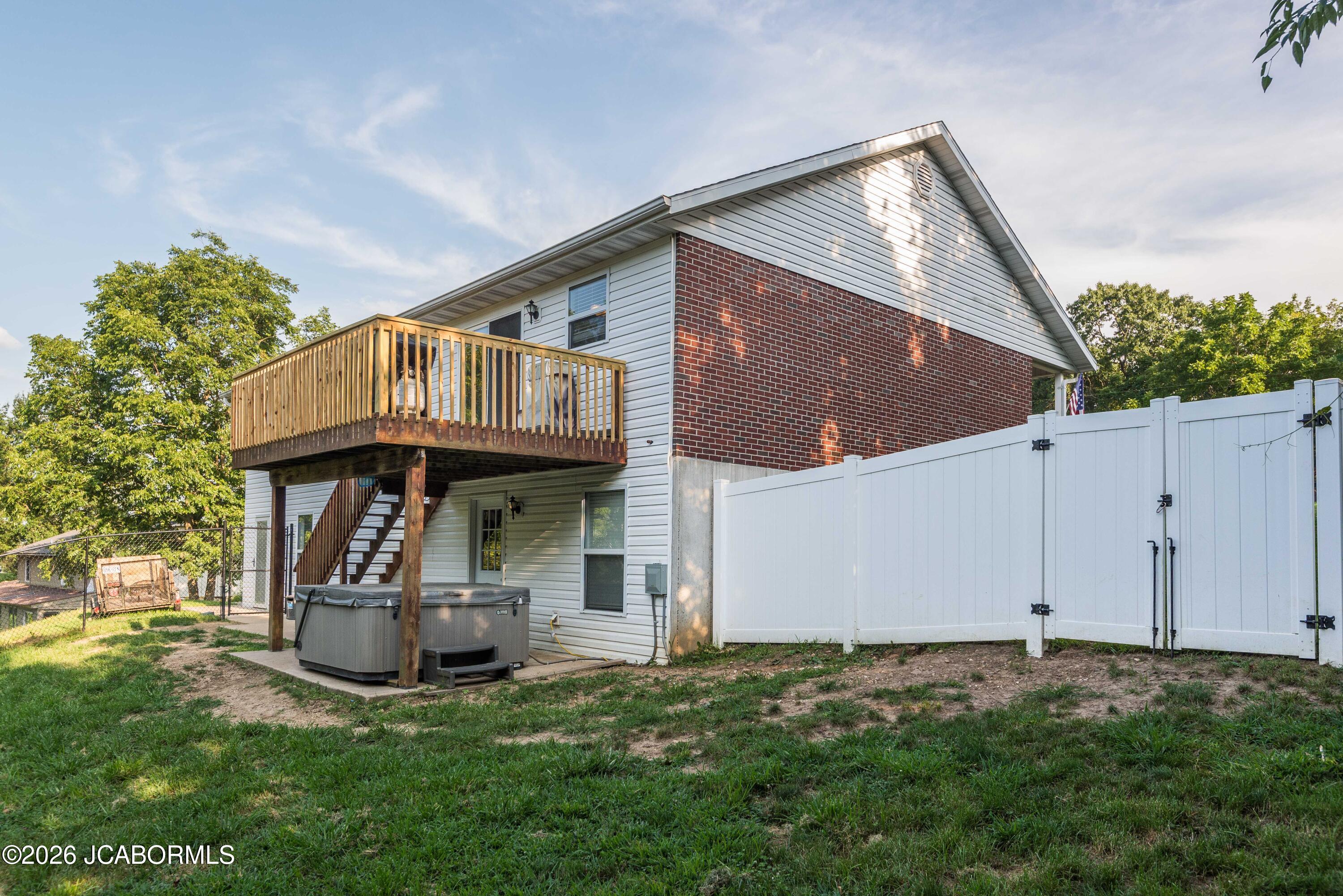 9425 STONEY GAP ROAD