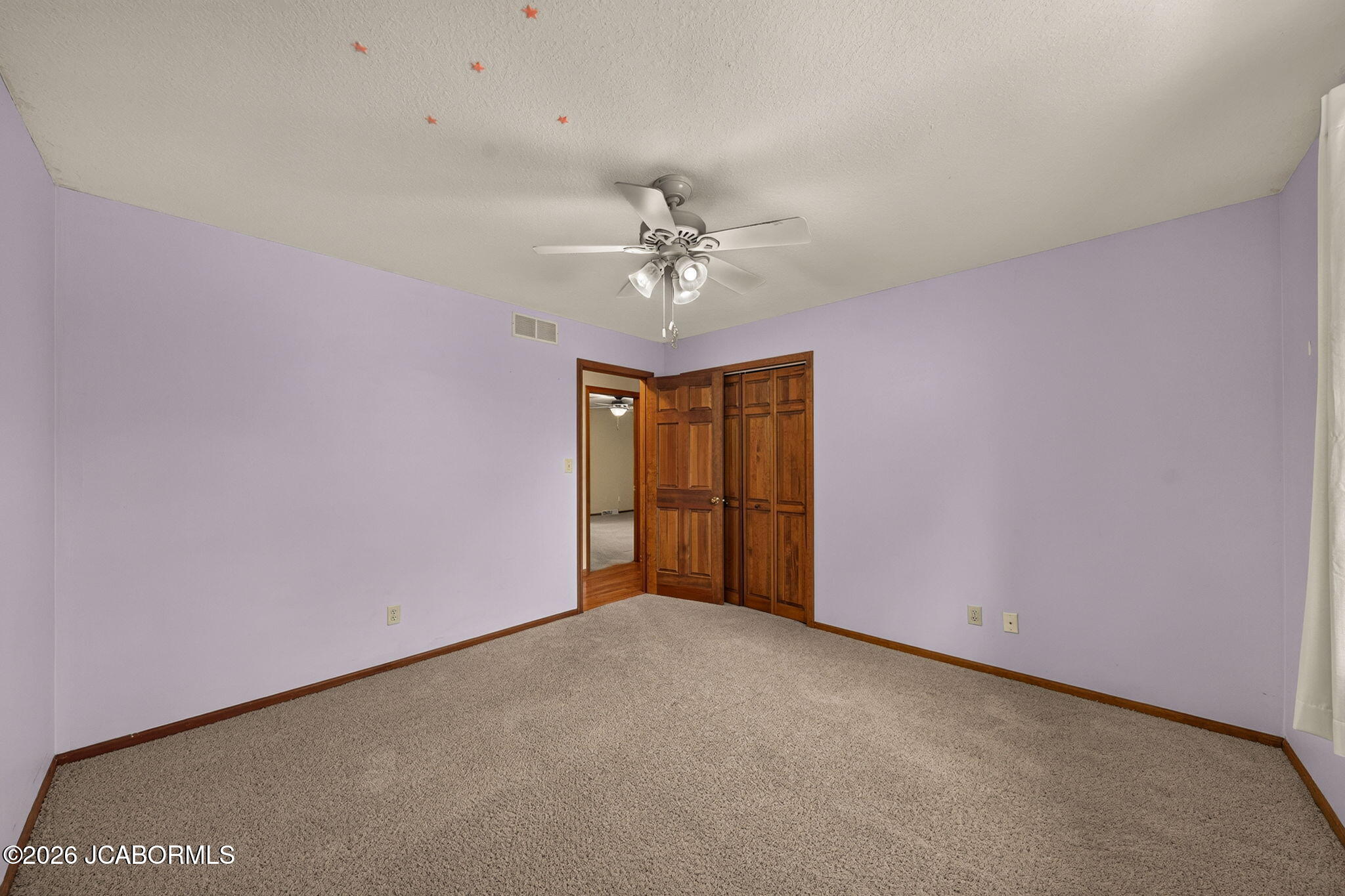 1711 DELTA PLACE