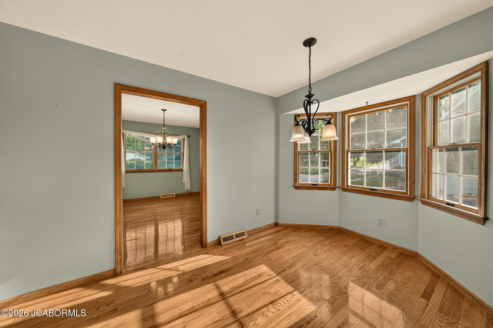 1711 DELTA PLACE