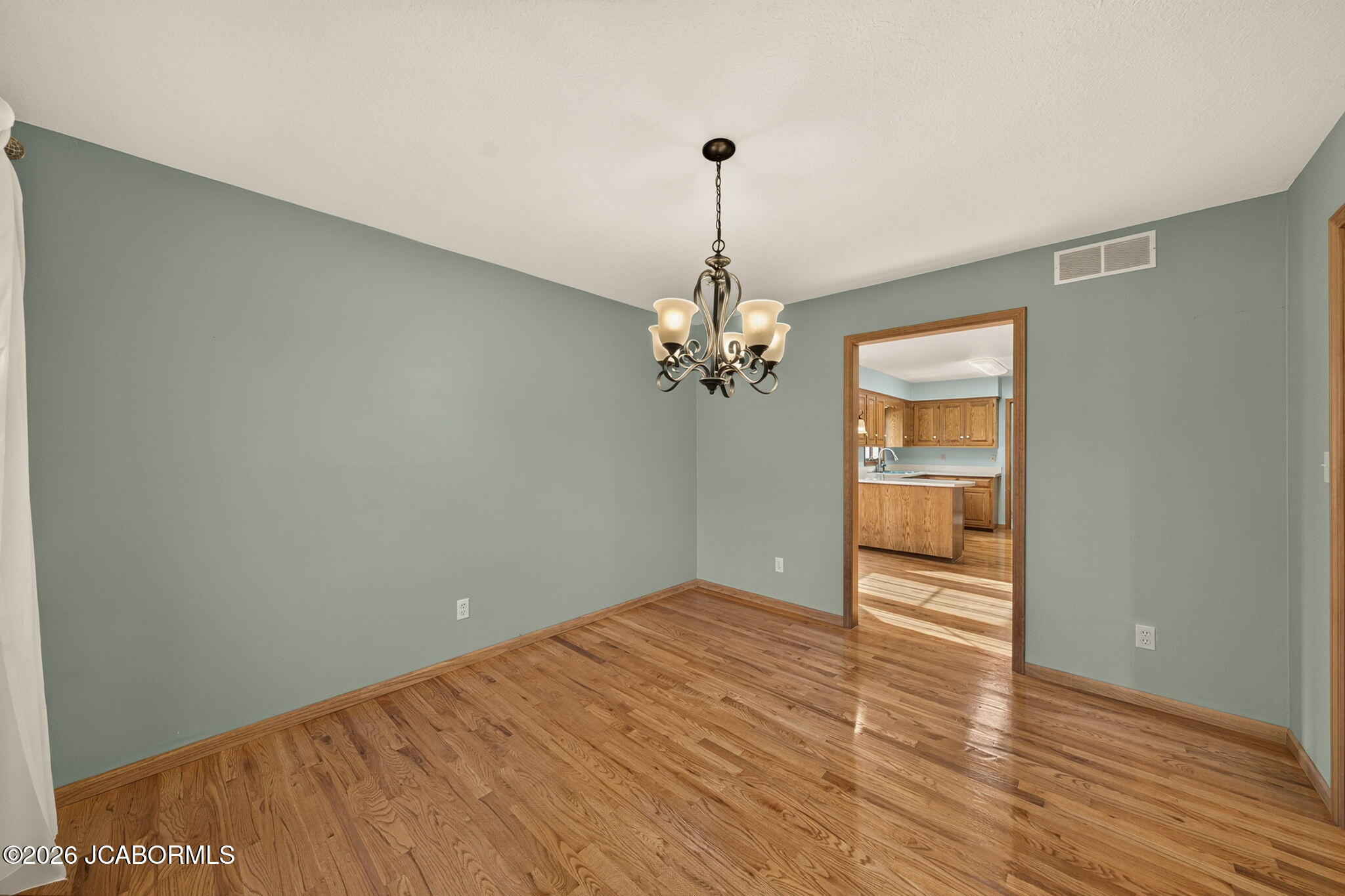 1711 DELTA PLACE