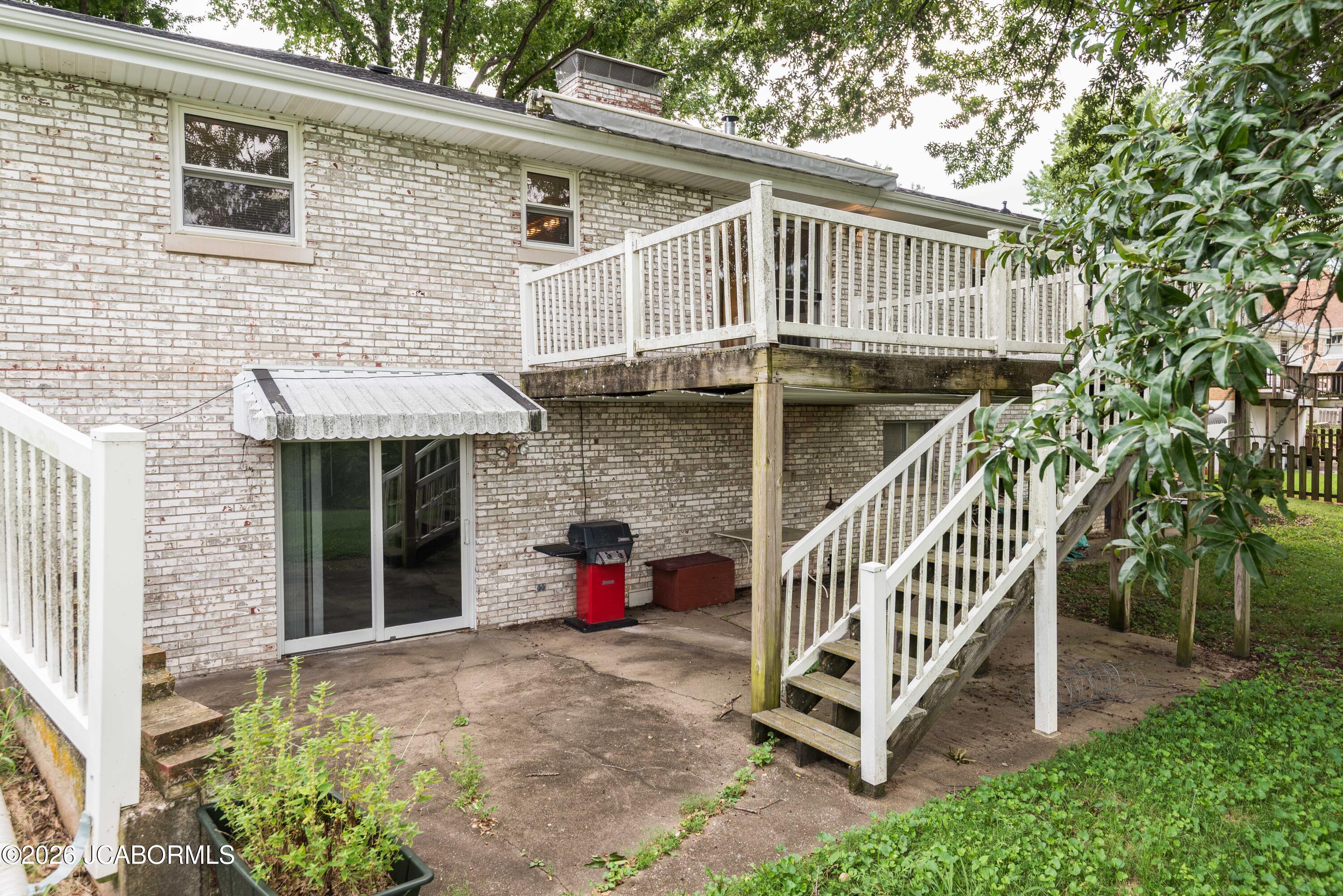 1113 BOONVILLE ROAD