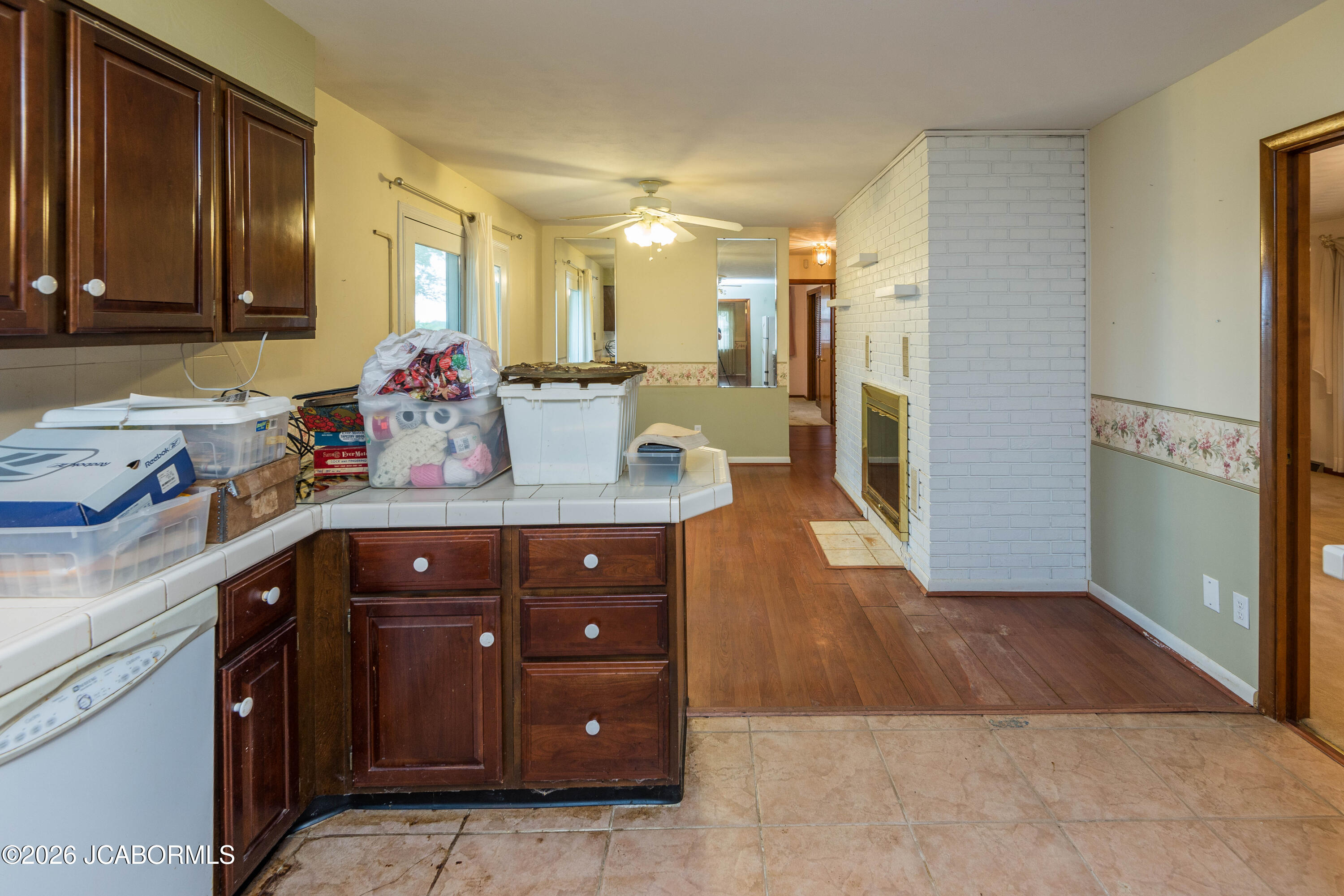 1113 BOONVILLE ROAD
