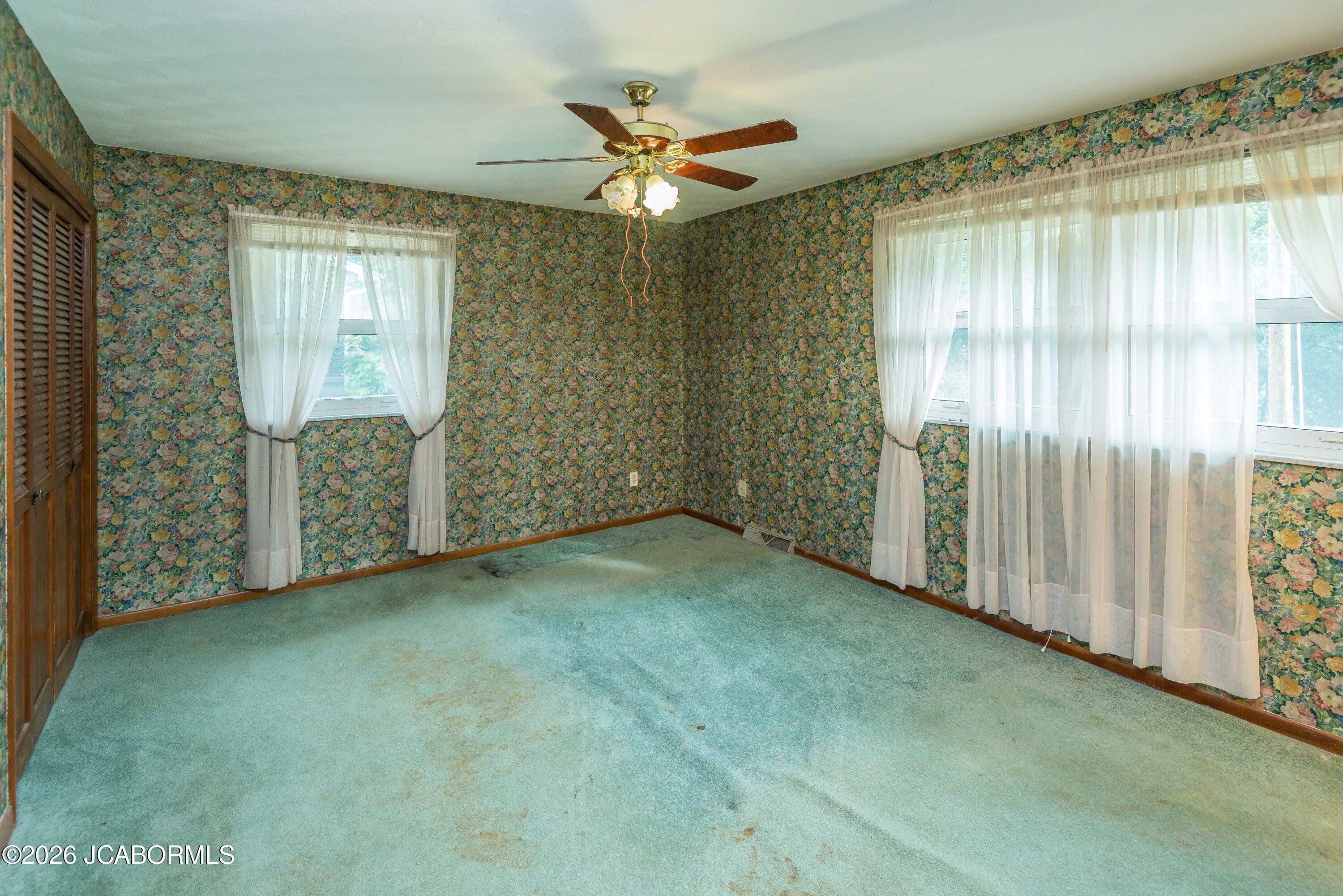 1113 BOONVILLE ROAD