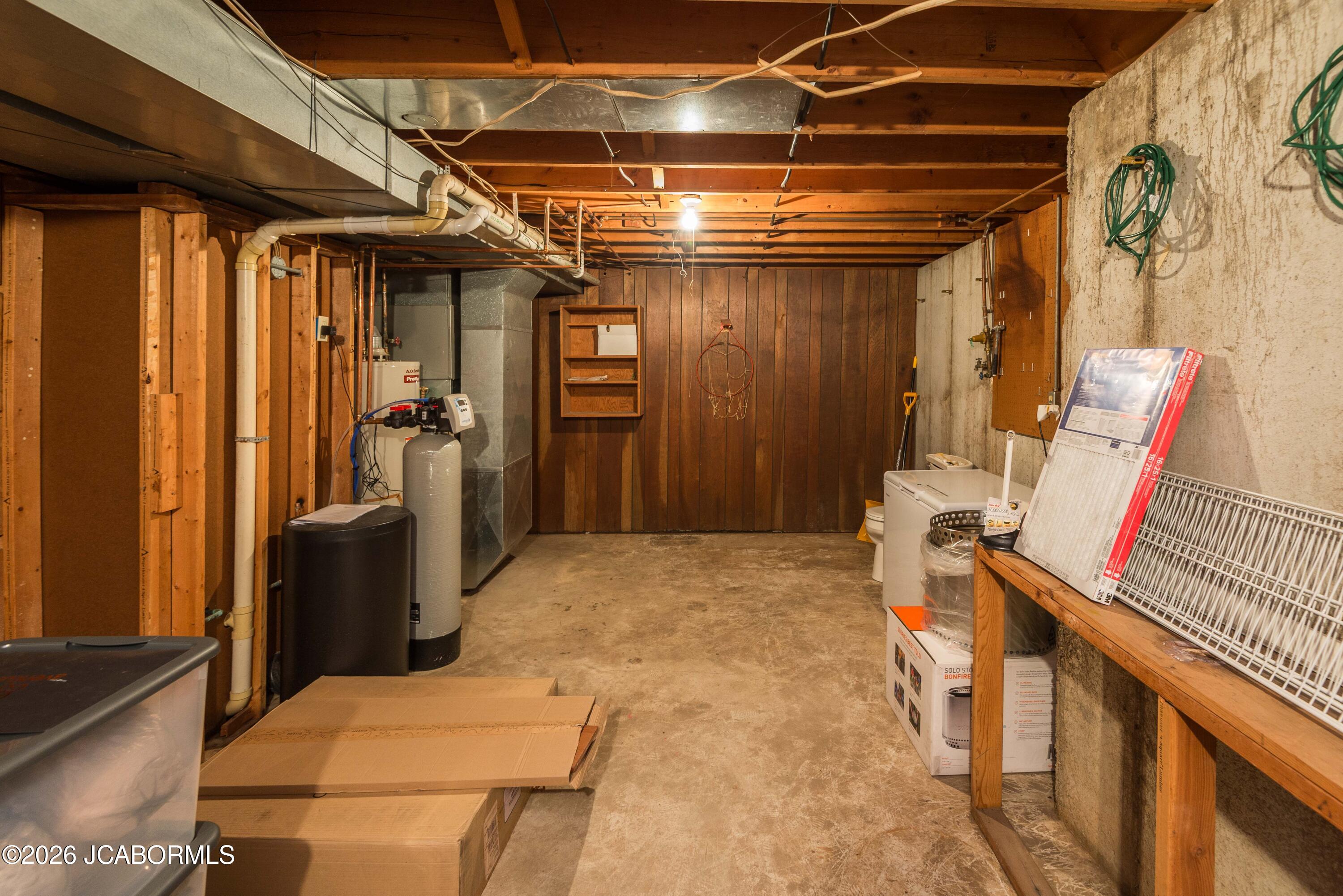 211 EASTWOOD DRIVE