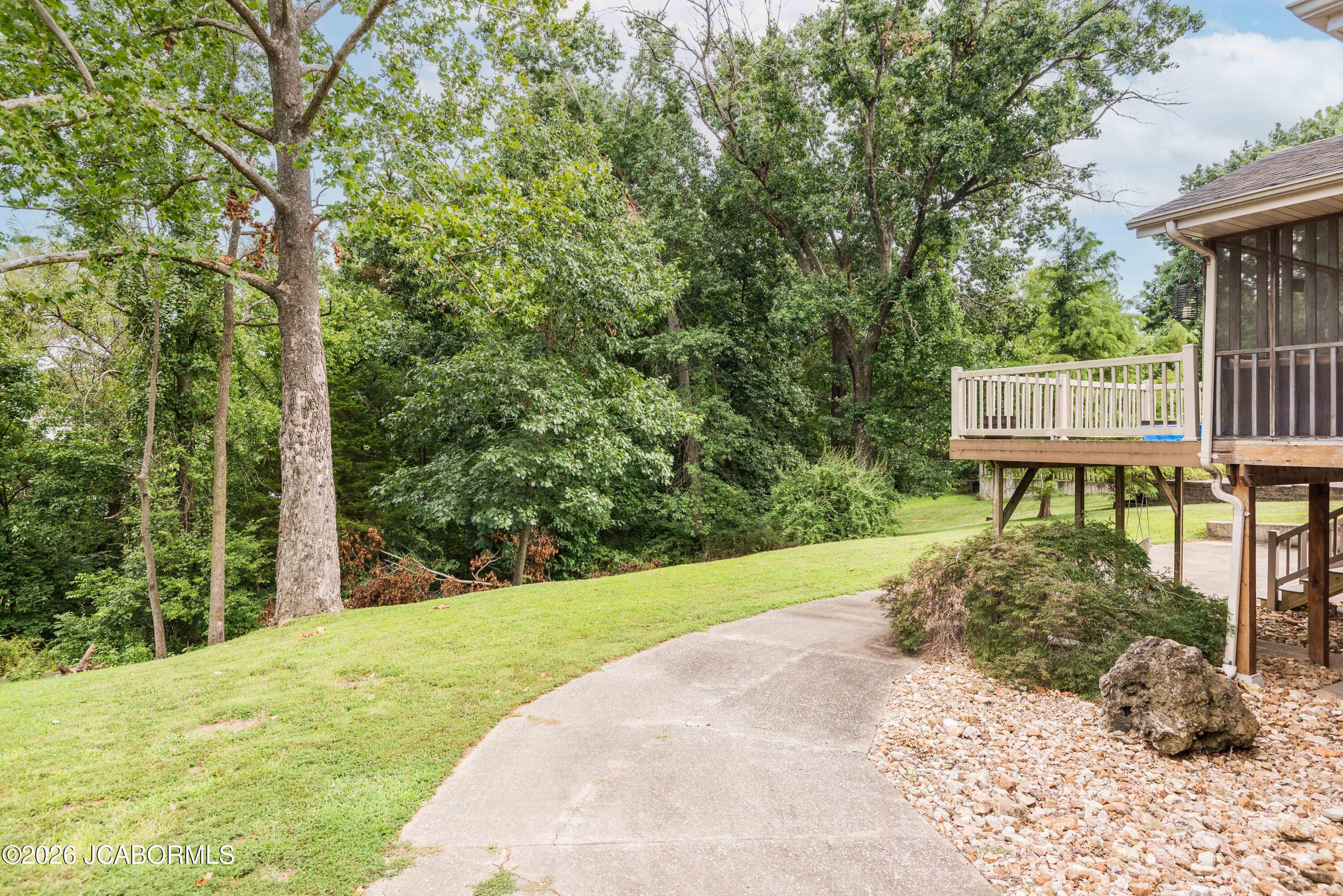 211 EASTWOOD DRIVE