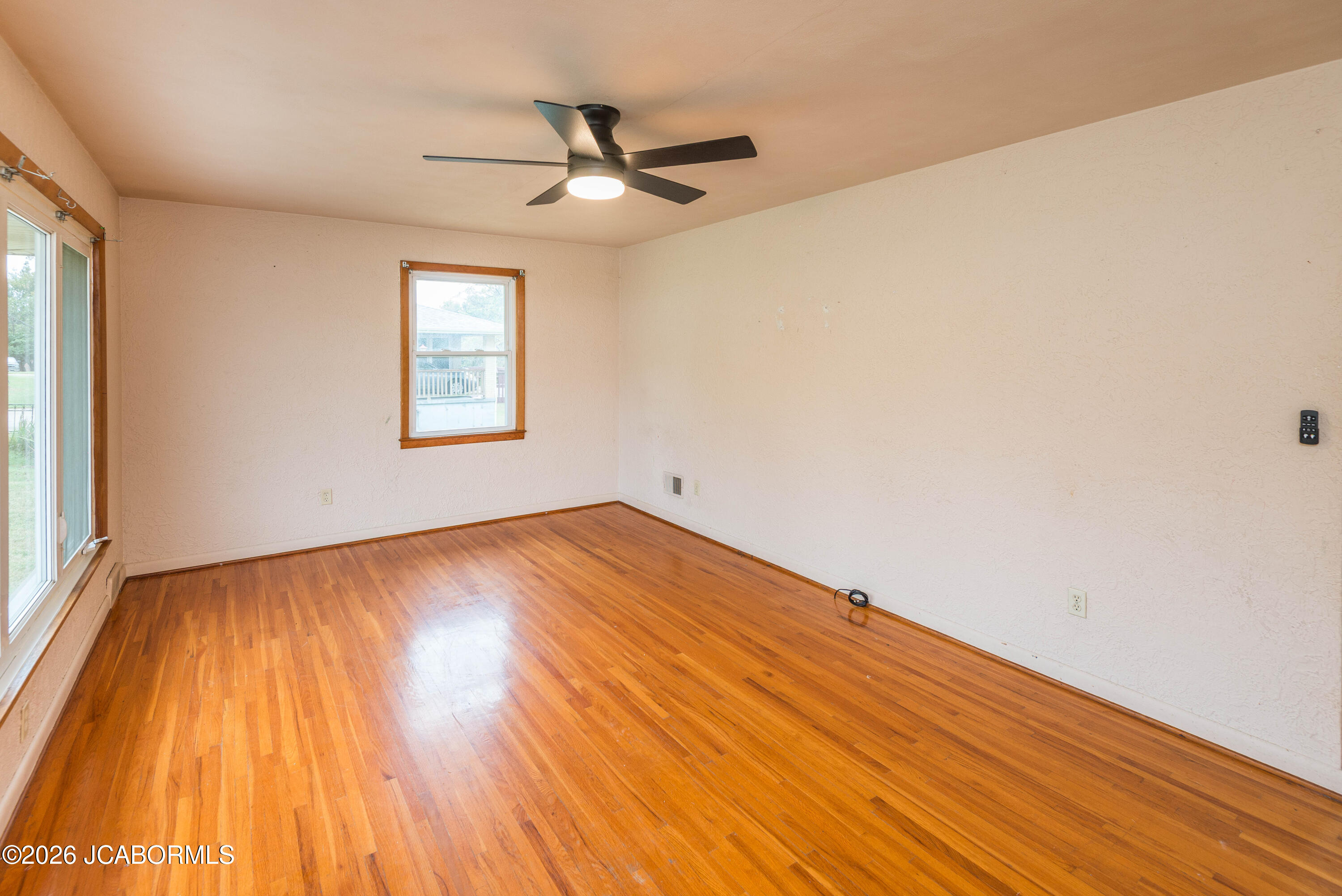 1808 OVERLOOK DRIVE