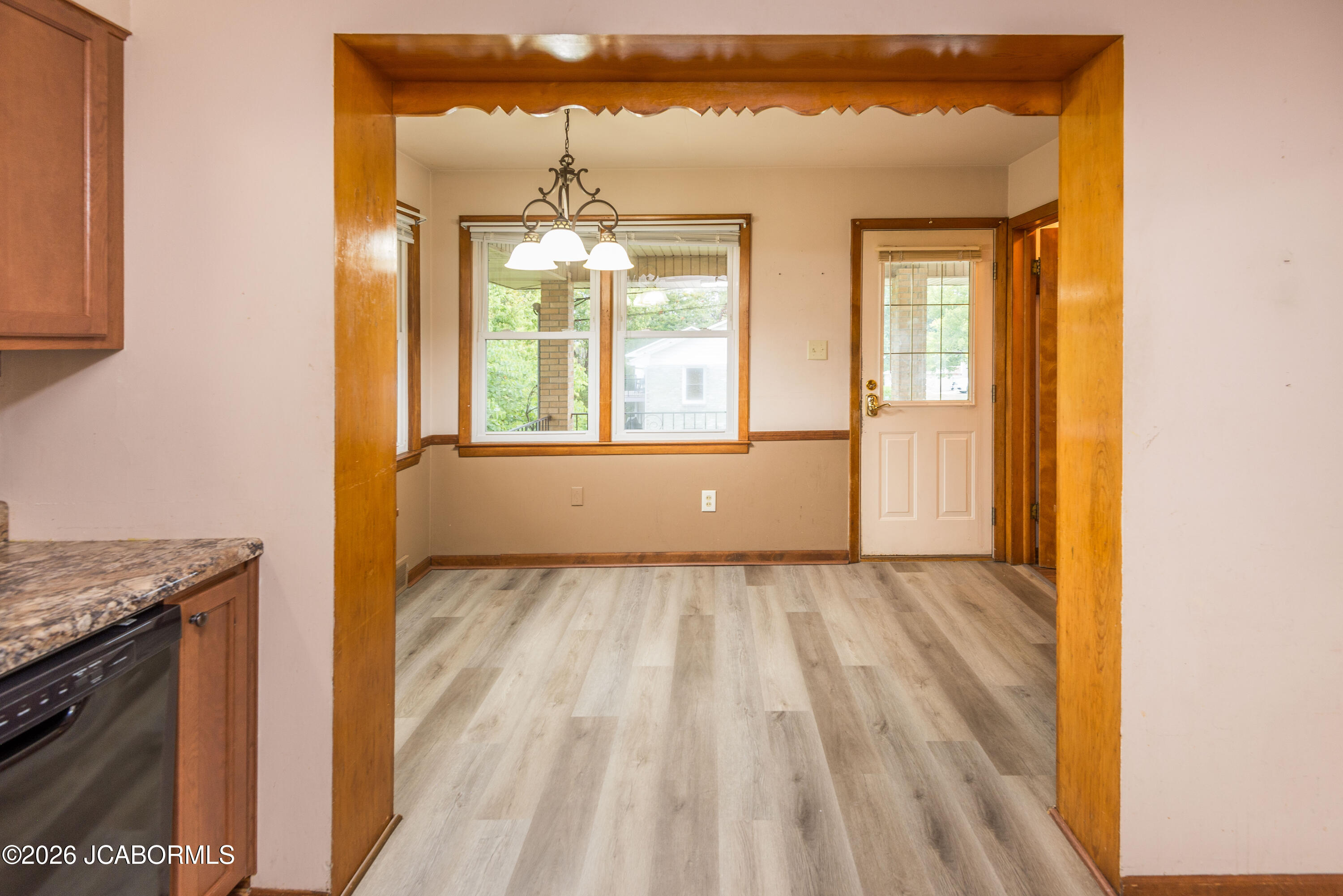 1808 OVERLOOK DRIVE