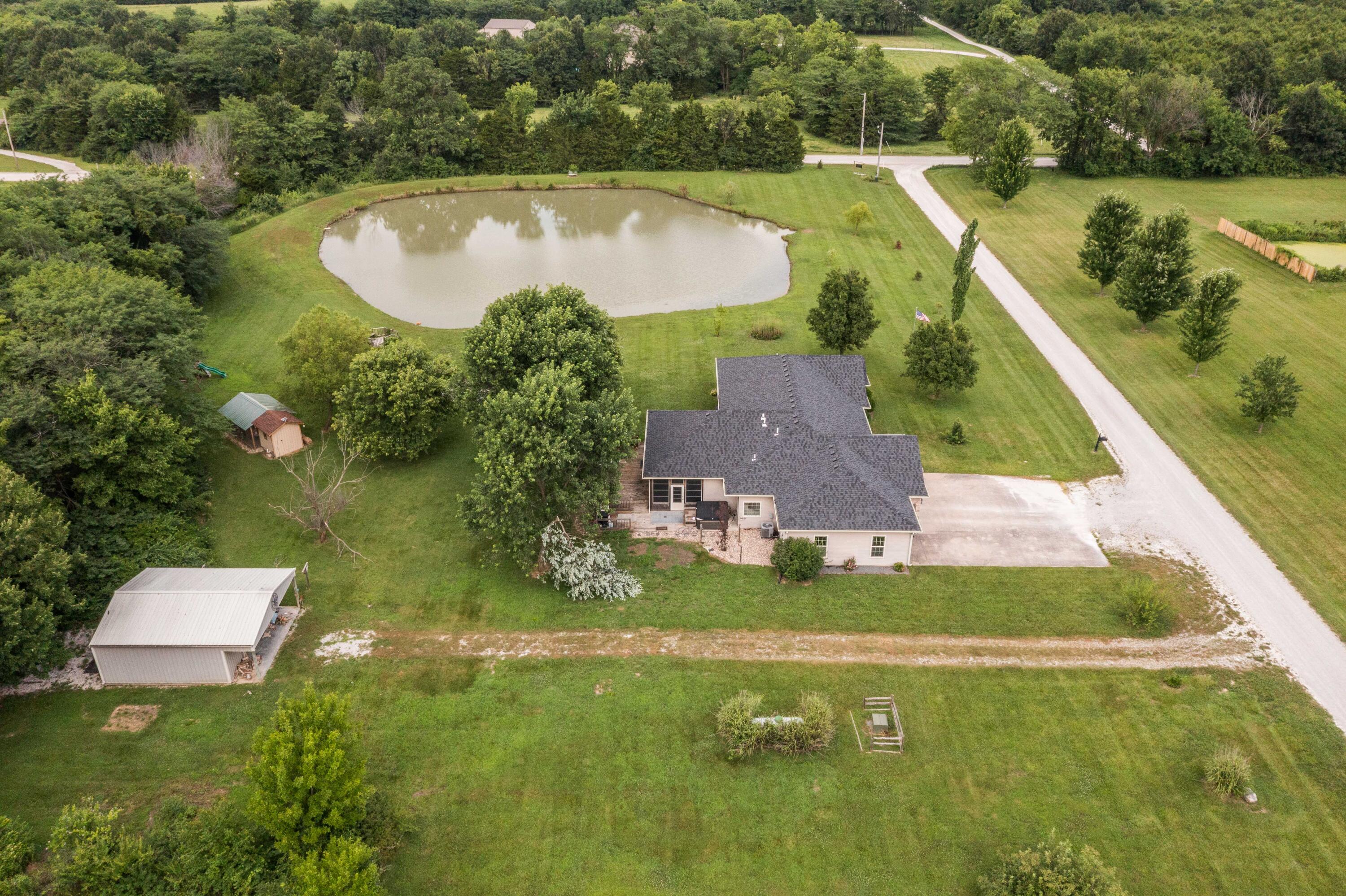 3800 E BIGGS RD