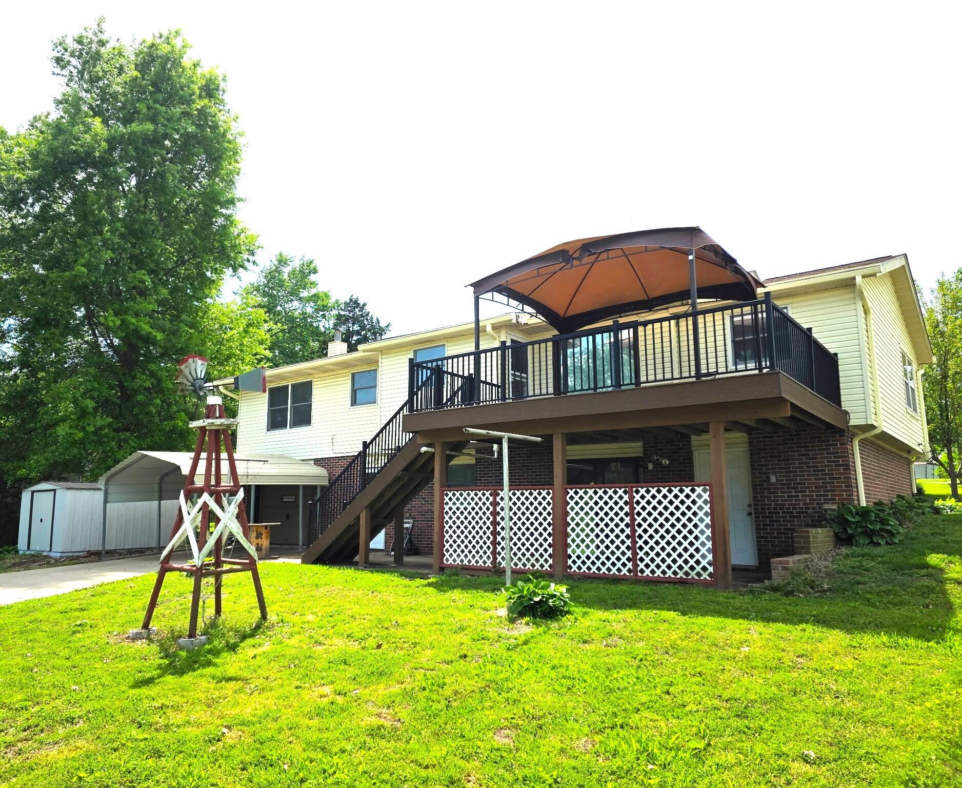316 CAREL RD