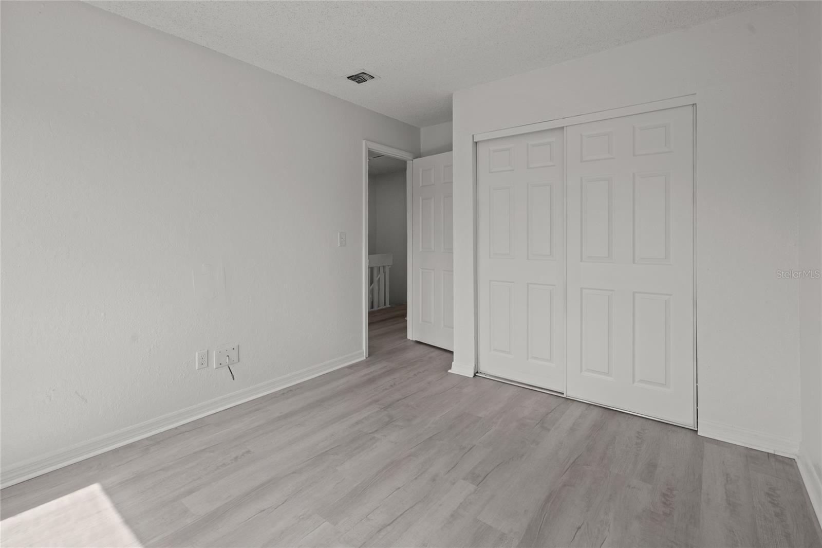 5108 PICADILLY CIRCUS CT