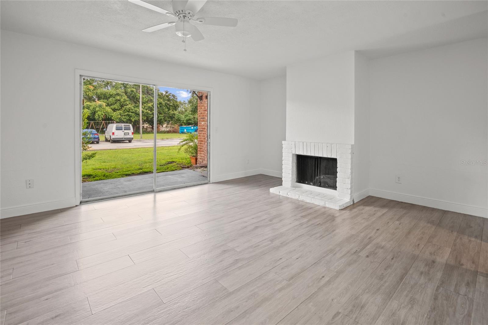 5108 PICADILLY CIRCUS CT