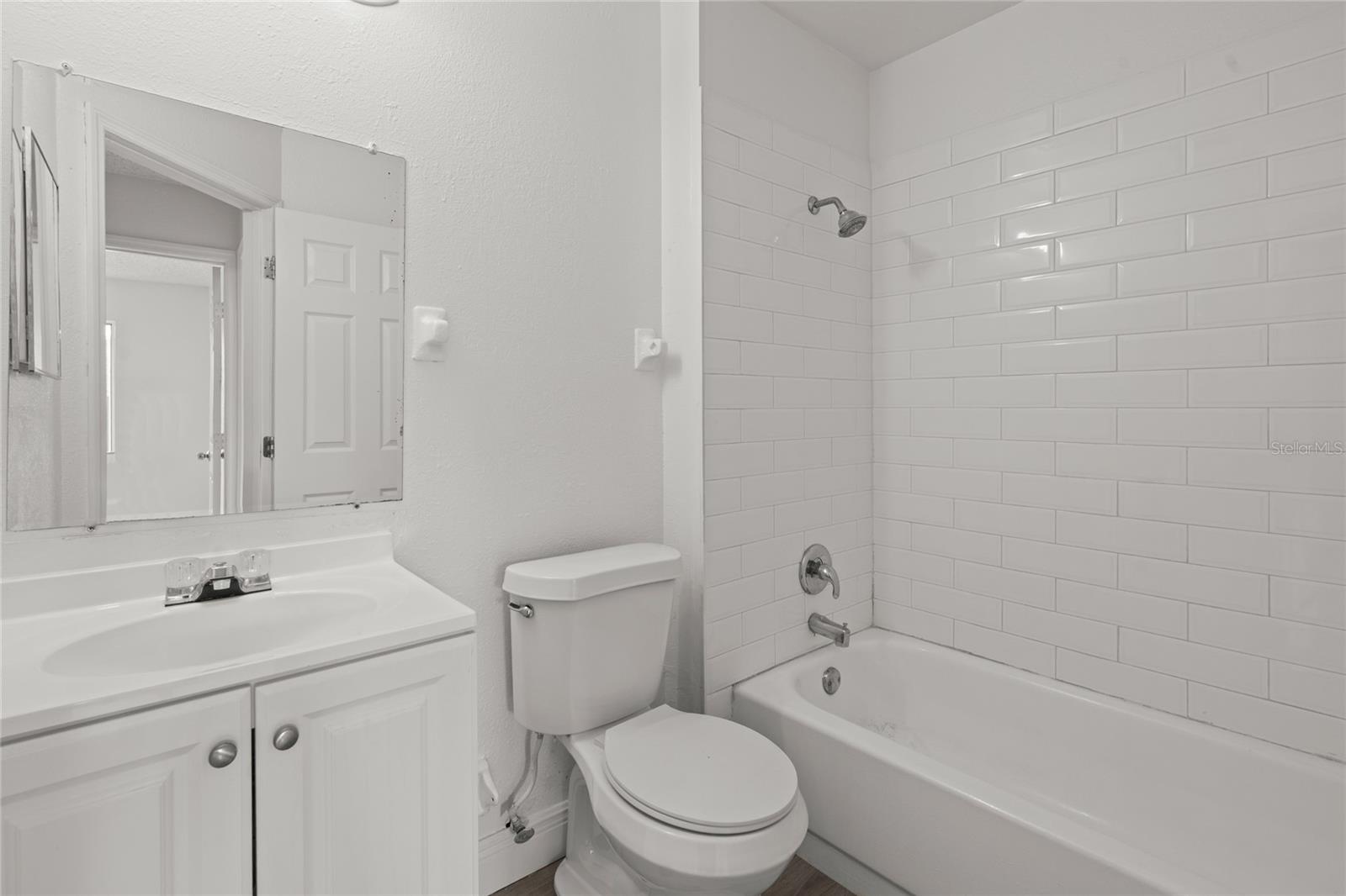 5108 PICADILLY CIRCUS CT