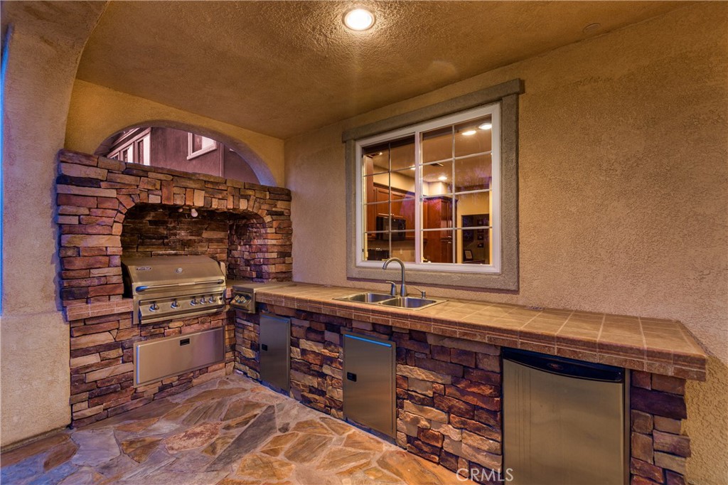 12263 Blackstone Drive