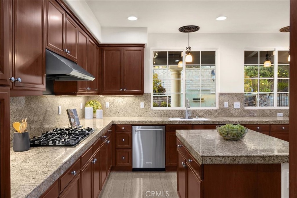 12174 Blackstone Drive