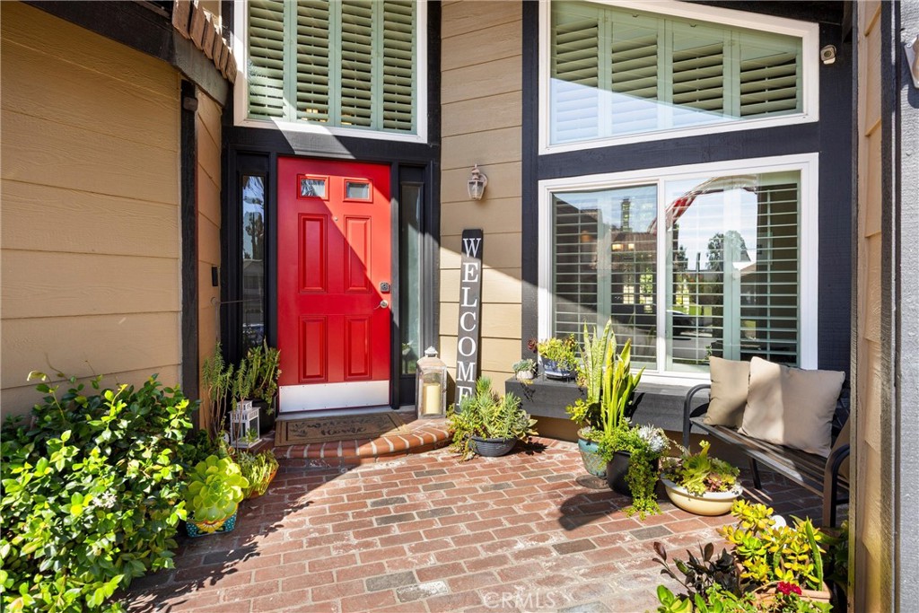 6551 Westmont