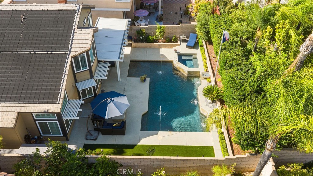 6551 Westmont
