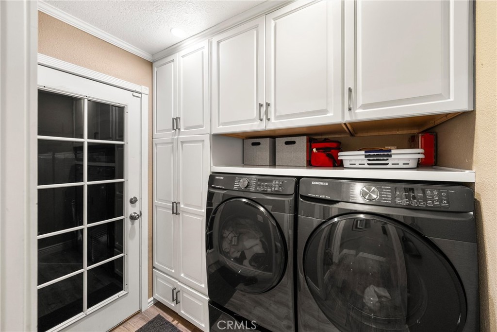 6551 Westmont