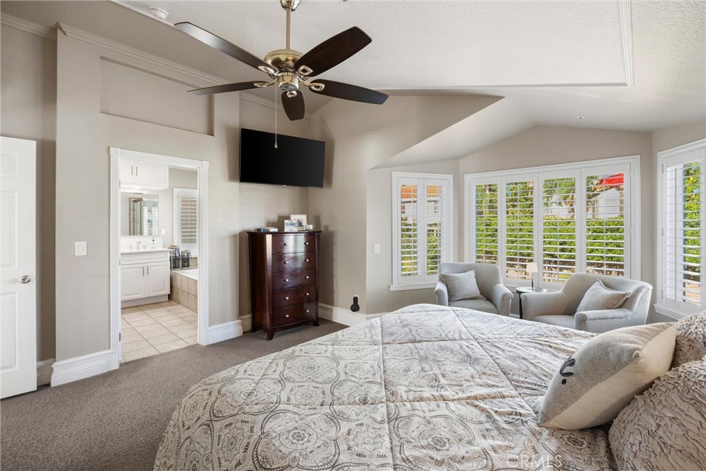 6551 Westmont