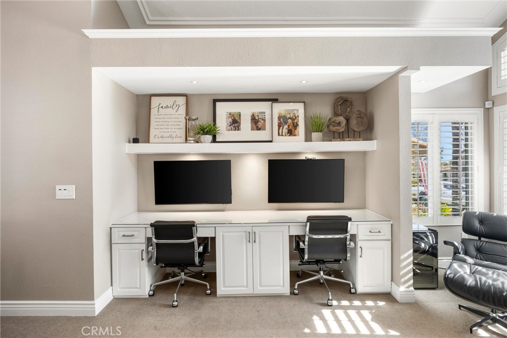 6551 Westmont