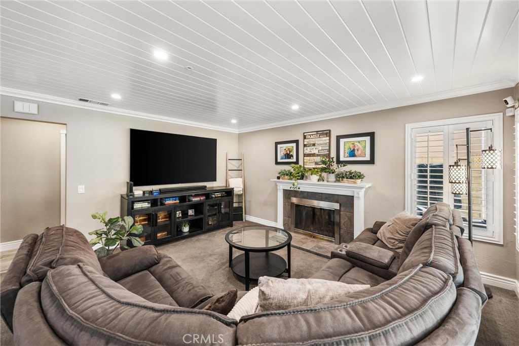 6551 Westmont