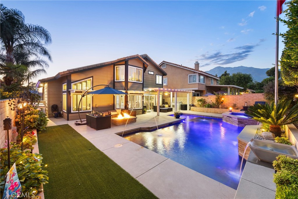 6551 Westmont