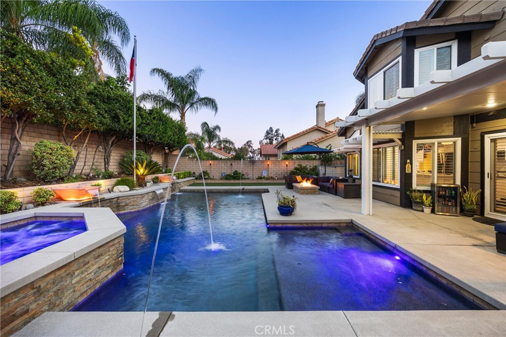 6551 Westmont