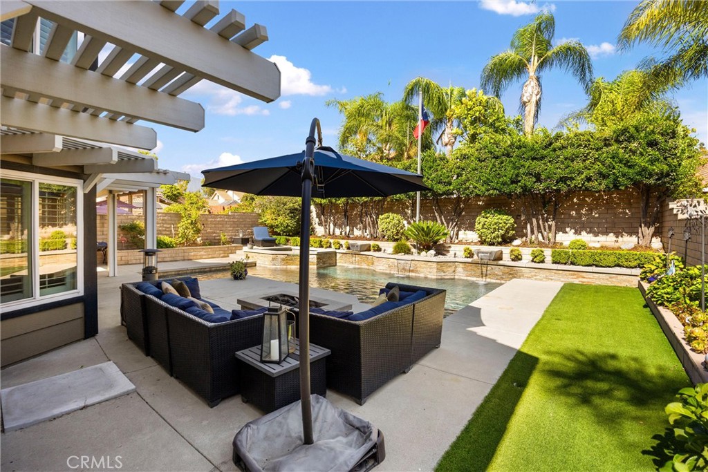 6551 Westmont