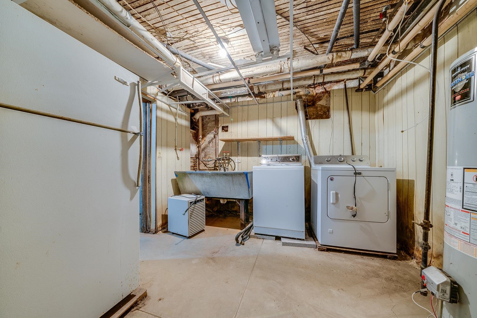 502 W Locust Street