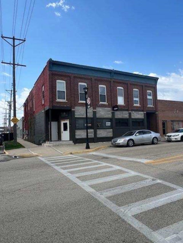 200 N Washington Street