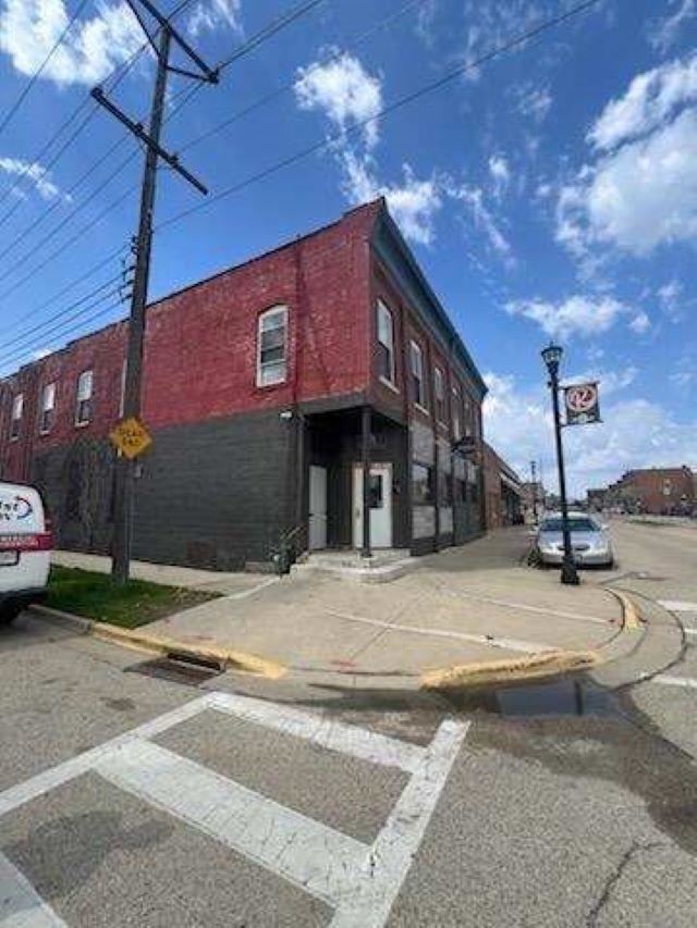 200 N Washington Street