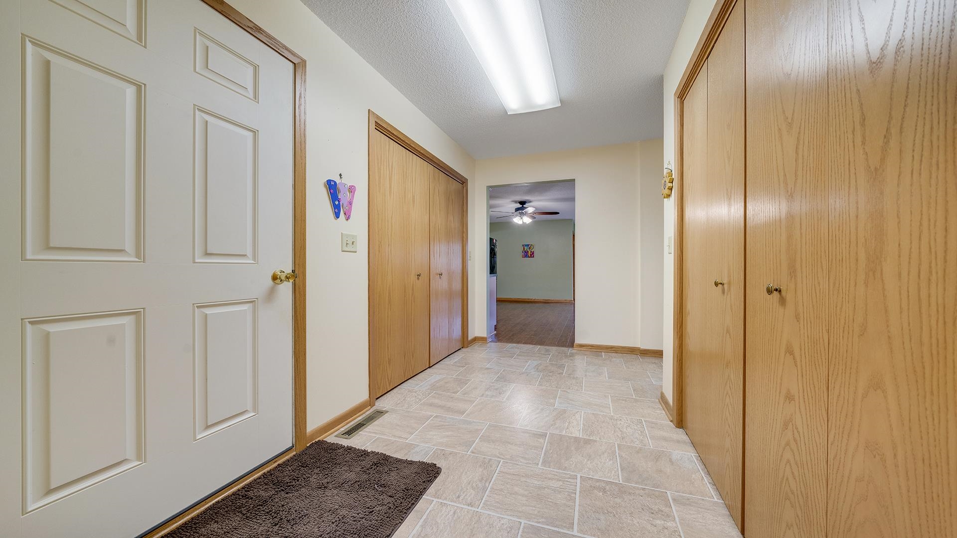 1126 N MONGAN Drive