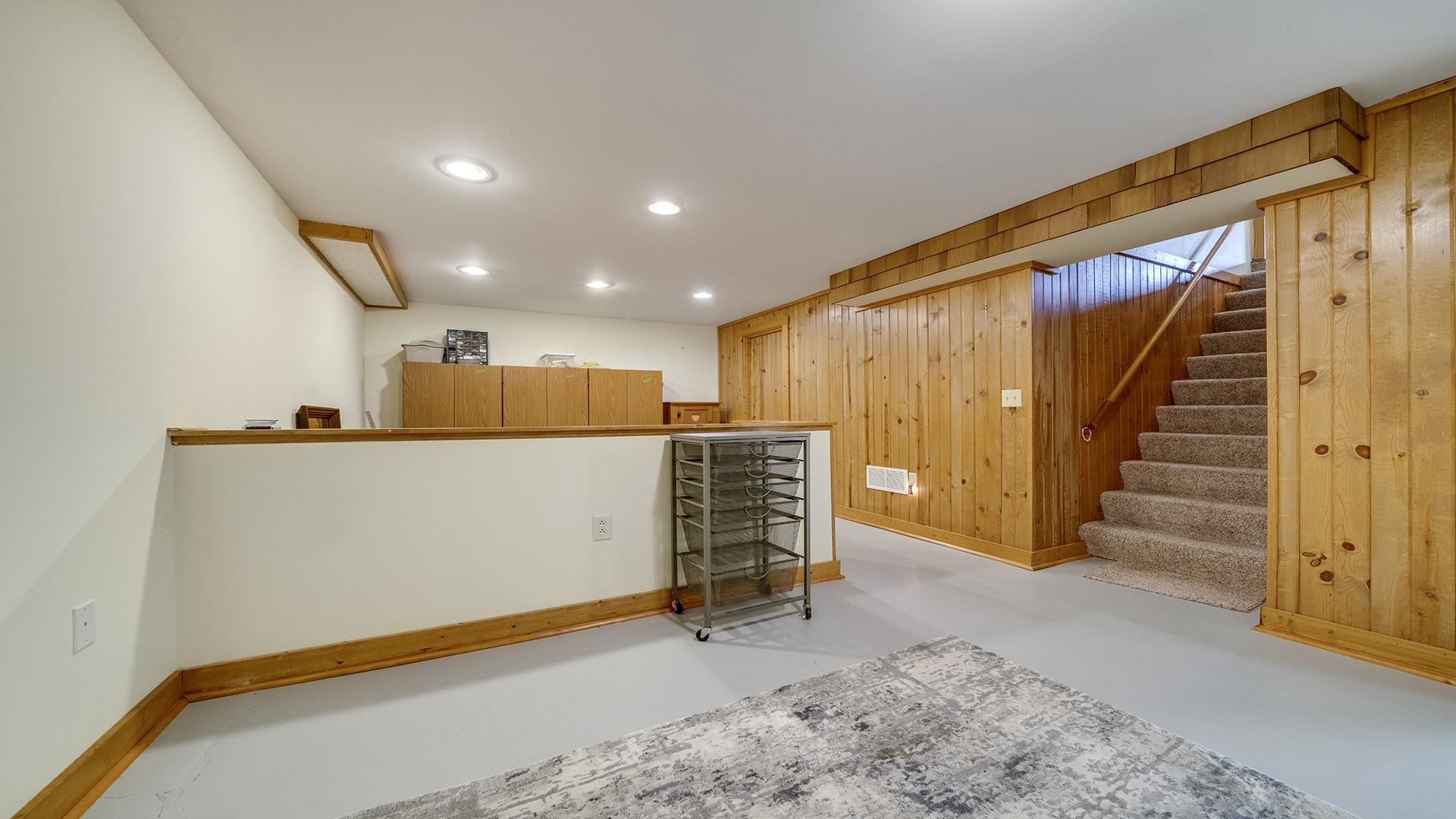 1126 N MONGAN Drive