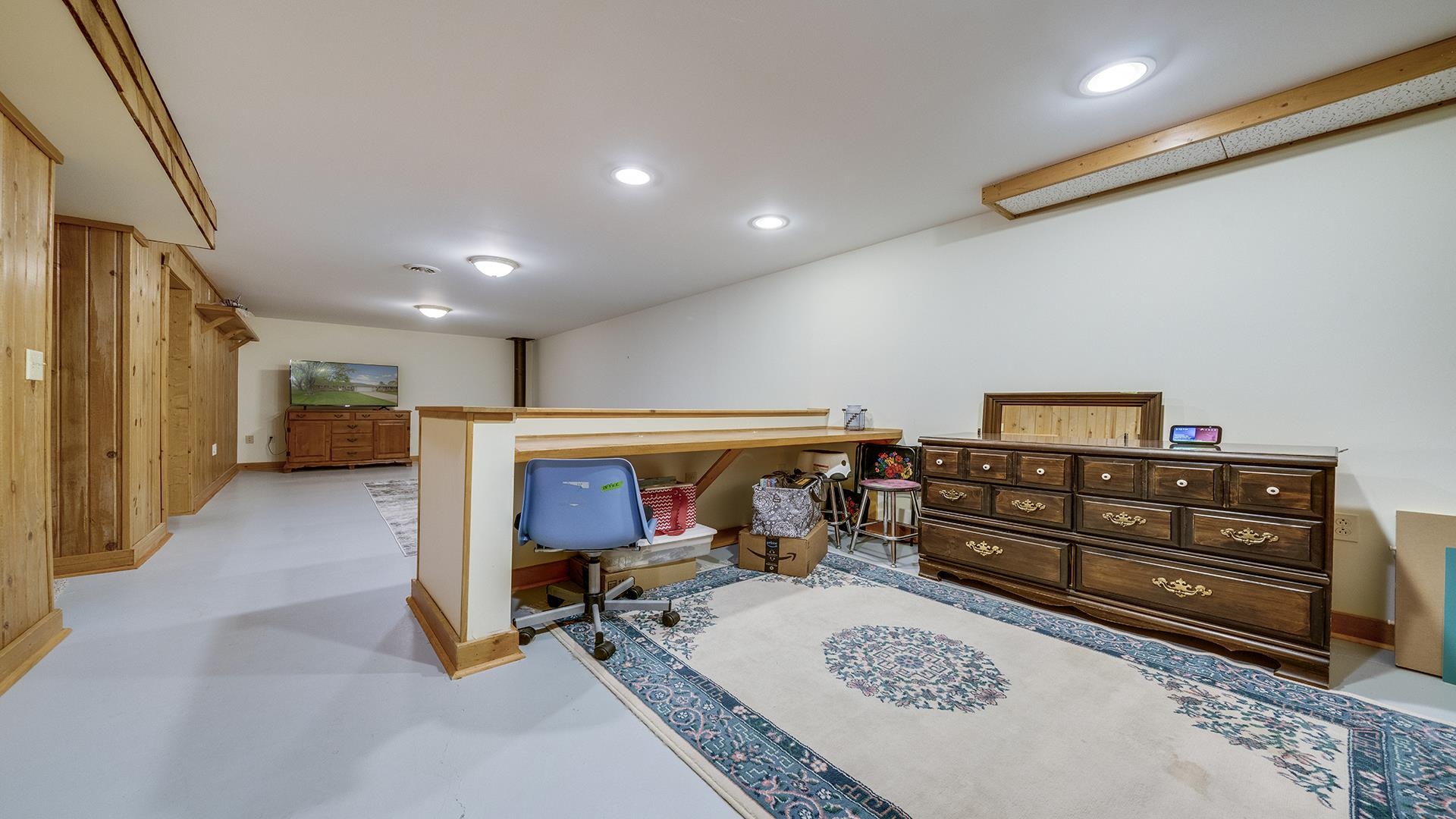 1126 N MONGAN Drive