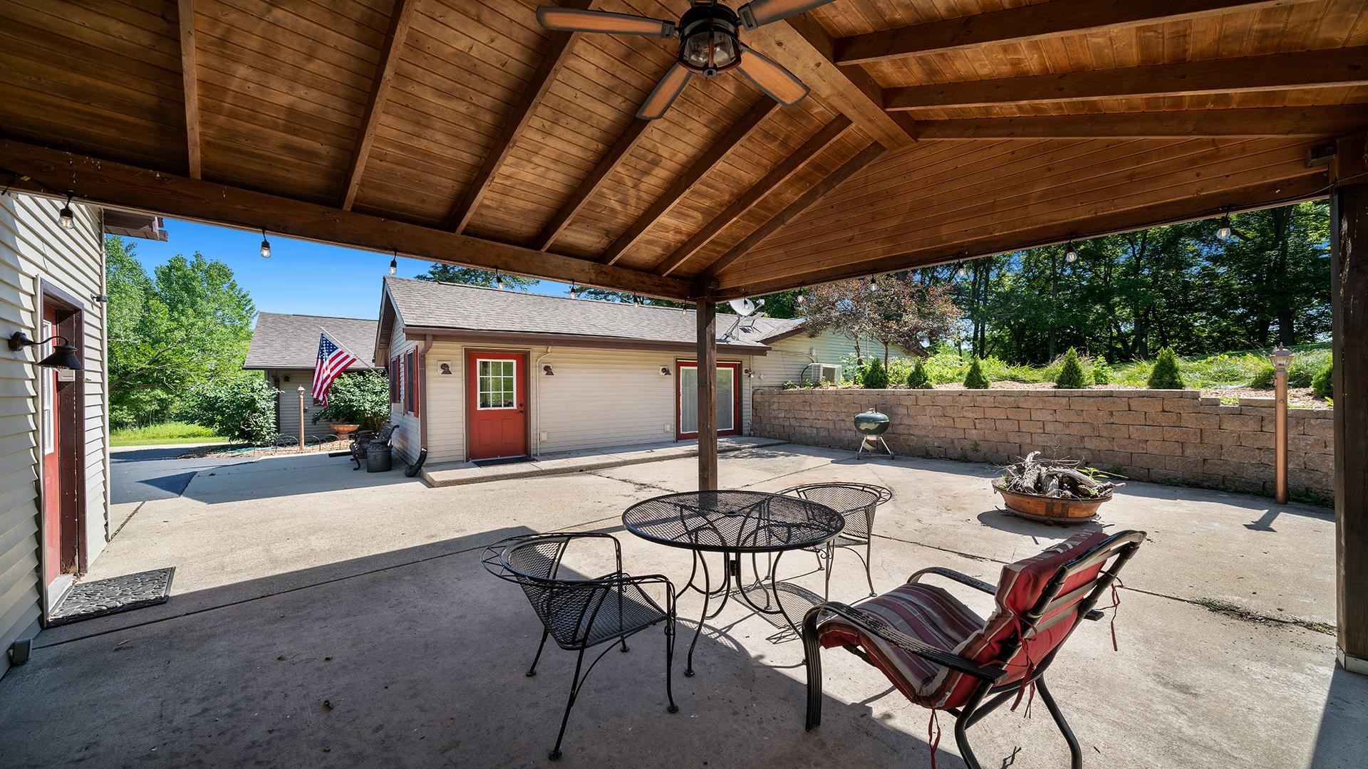 1101 E Spring Creek Arcade