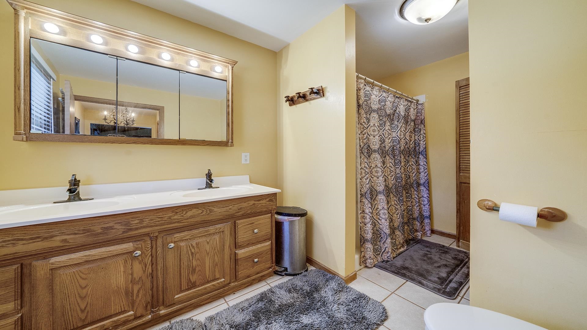 1101 E Spring Creek Arcade