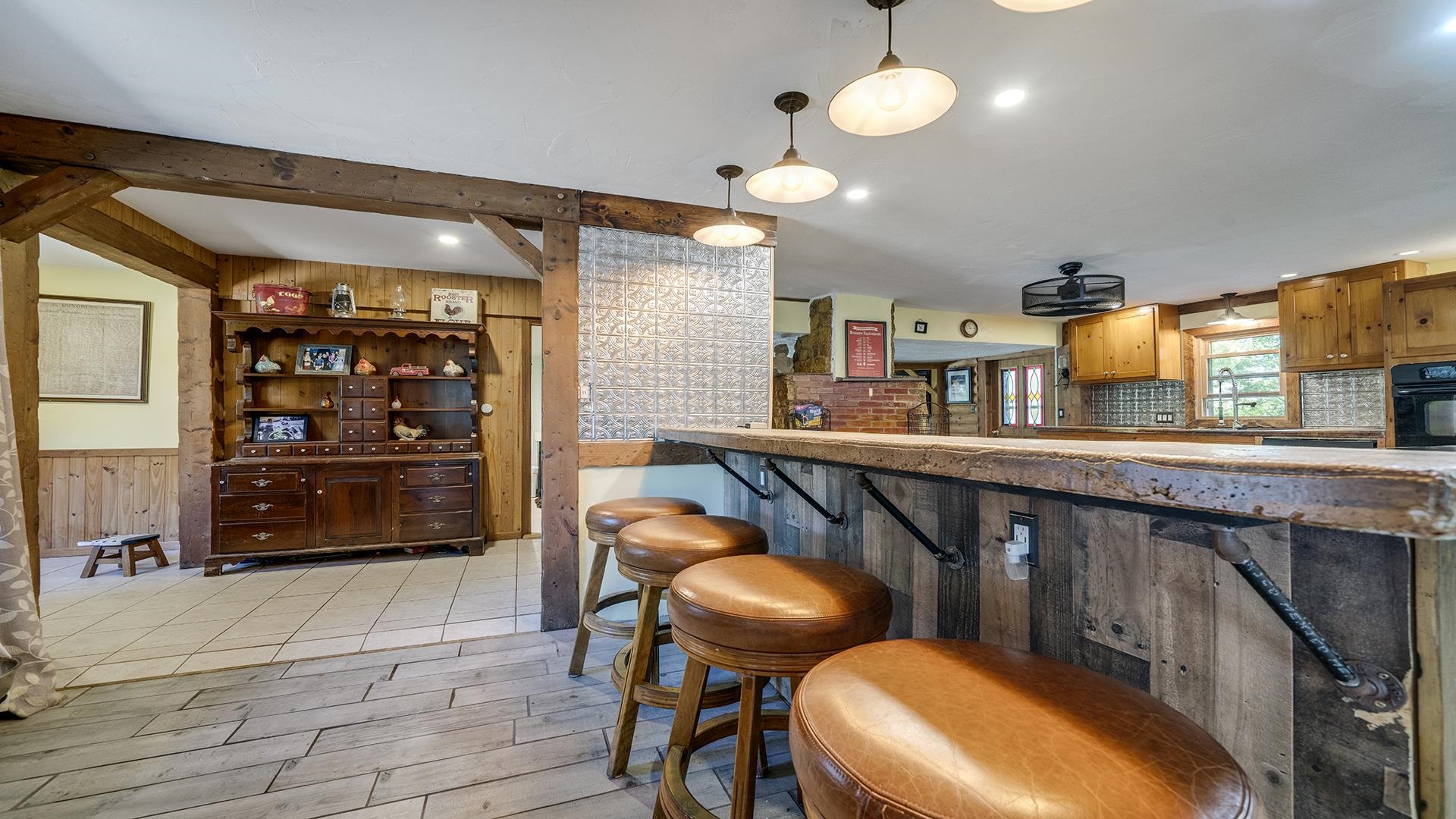 1101 E Spring Creek Arcade