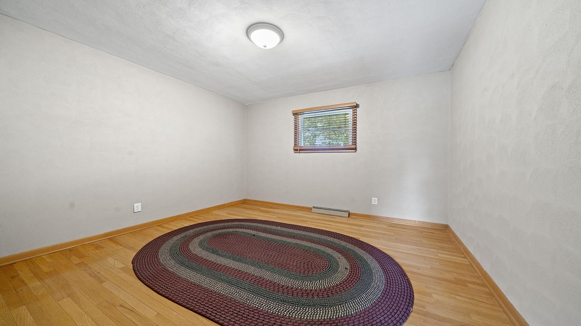 902 S 3rd Street