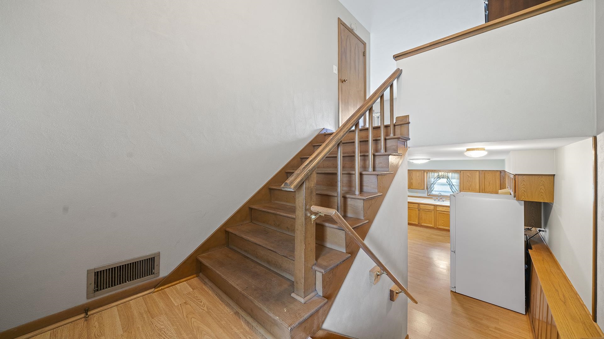 902 S 3rd Street