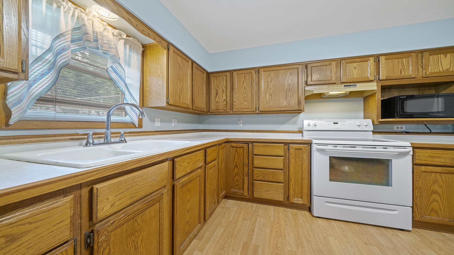 902 S 3rd Street