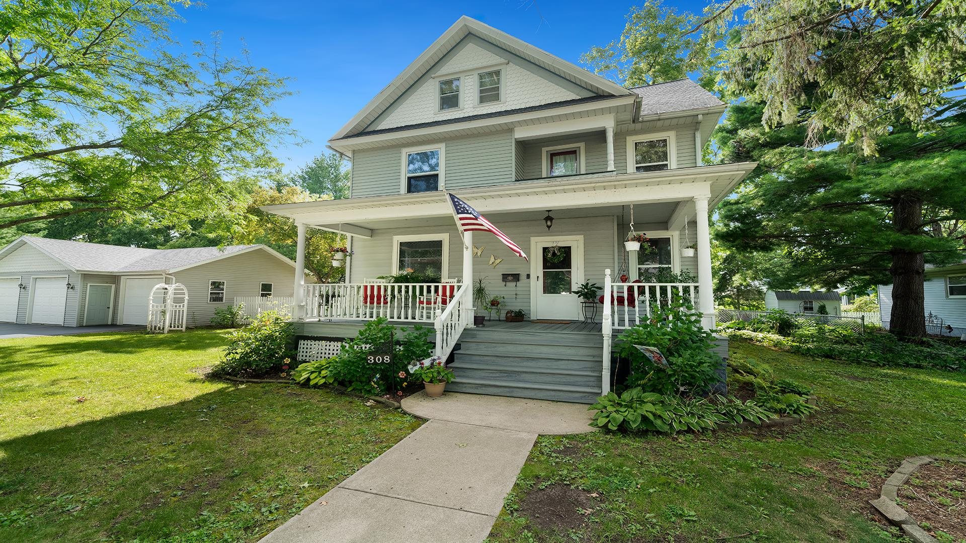 308 S 8th Street