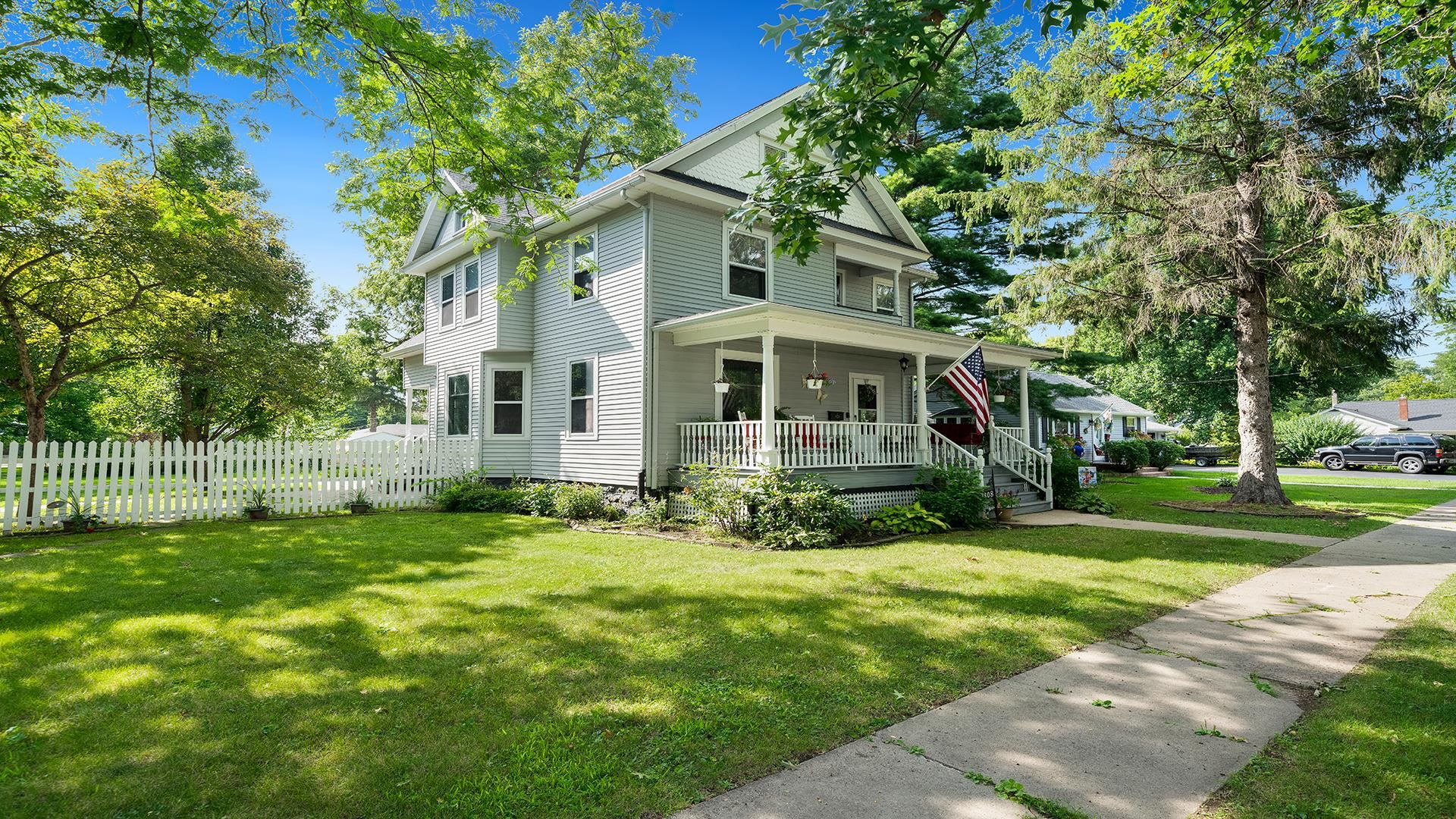 308 S 8th Street