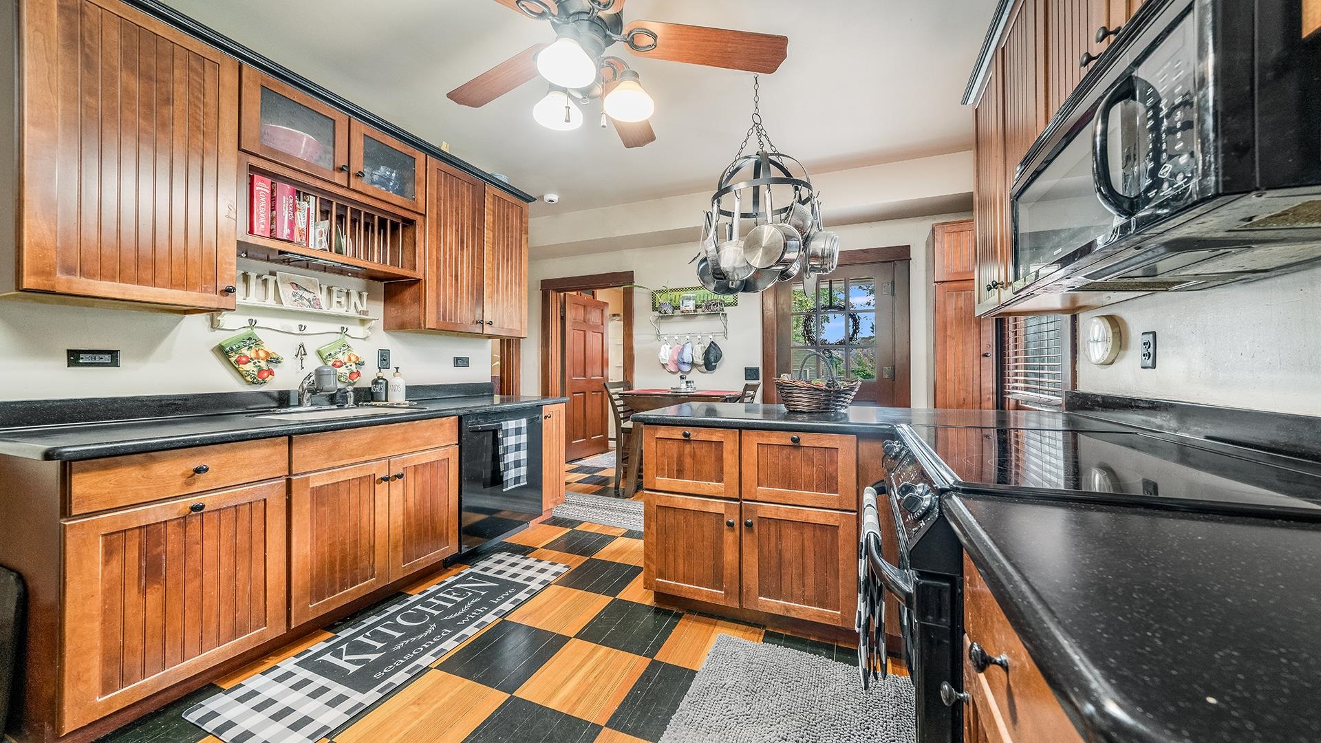 308 S 8th Street