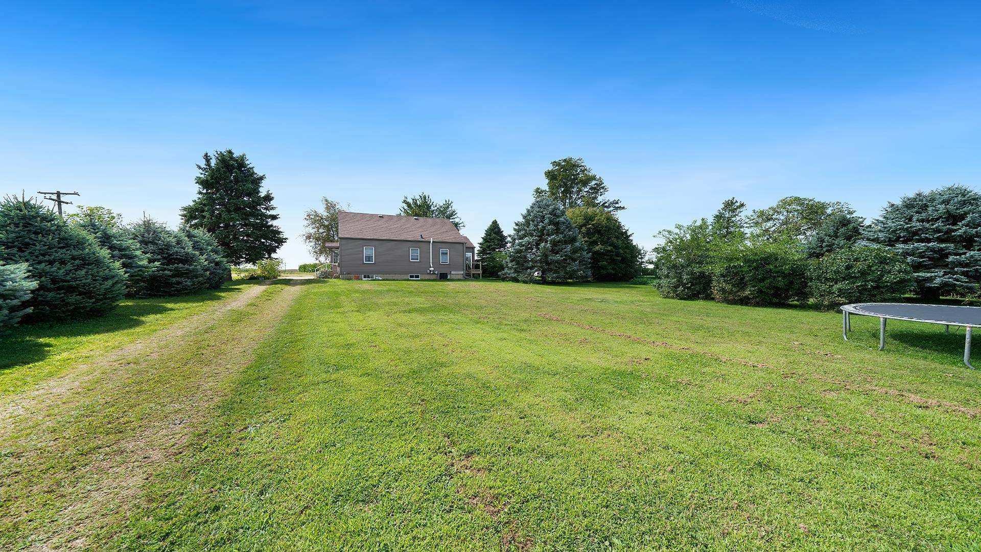 15812 W Robin Road