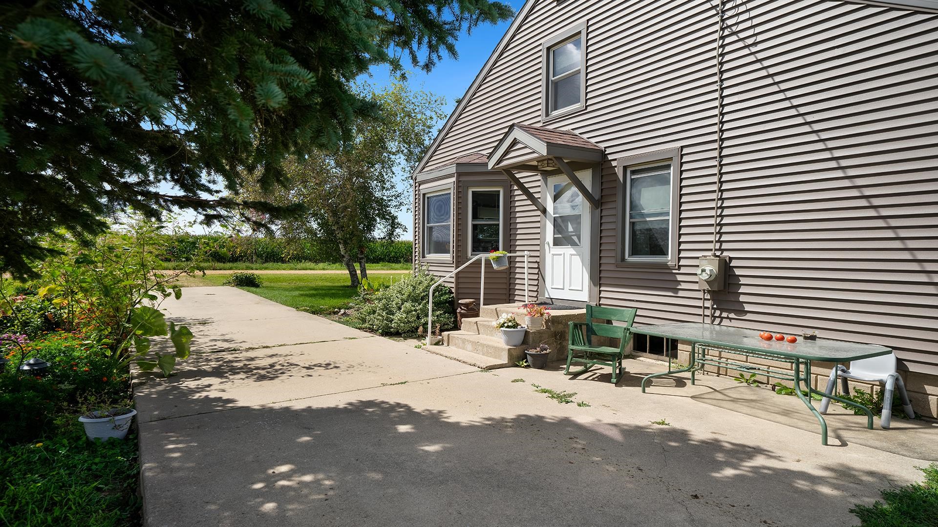 15812 W Robin Road
