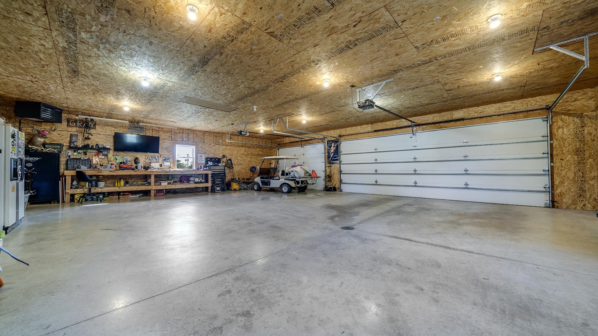 303 S Prairie Avenue