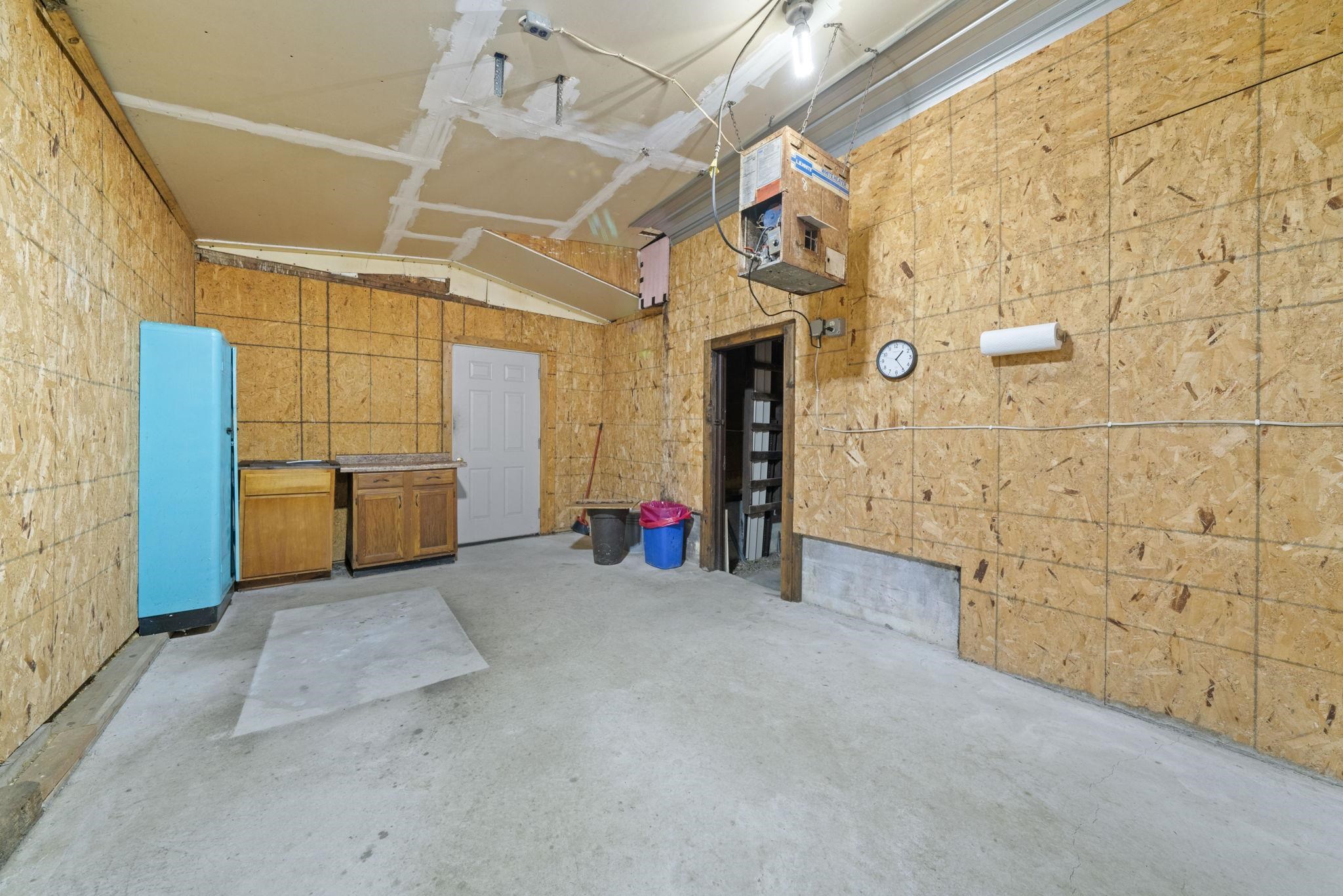 1684 N Mt Morris Road